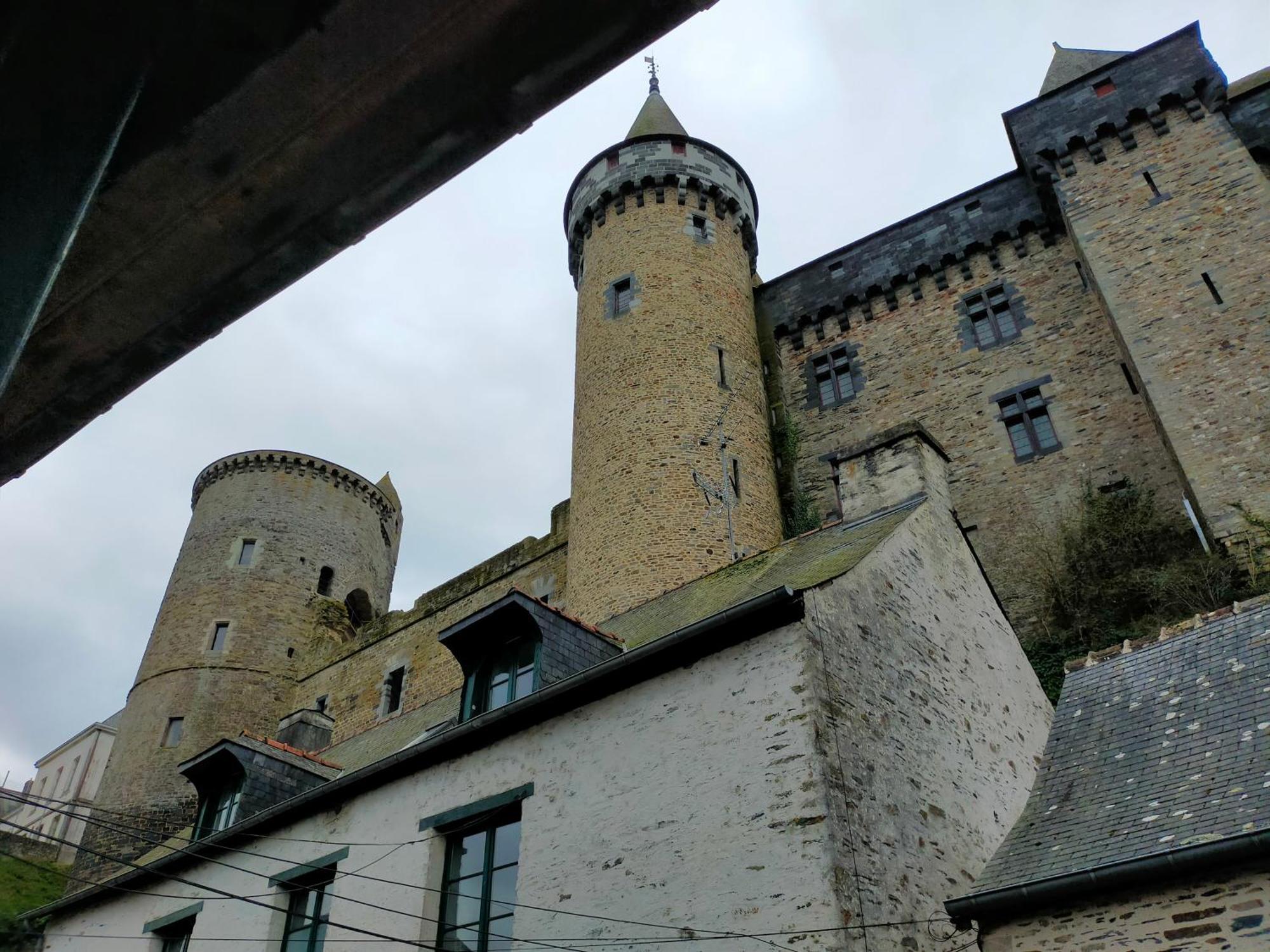 T2 Entre Riviere Et Chateau Centre Vitre Kültér fotó